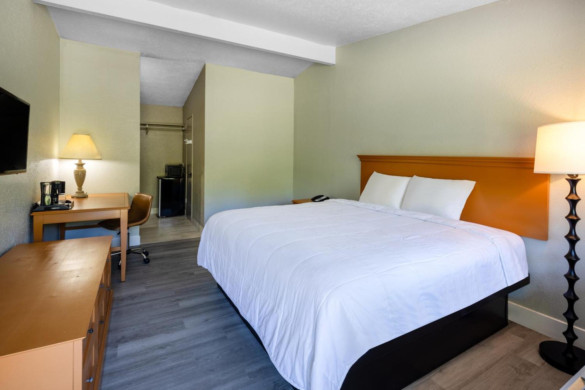 Ocean Inn & Suites Aberdeen Bagian luar foto